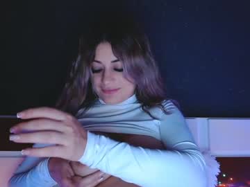 Naked cam girl mayadelevinnge image #1923400
