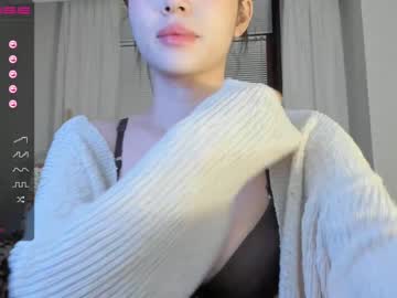 Naked cam girl hee_jin image #3385332