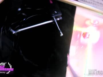 Naked cam girl milf_lacey image #3436003