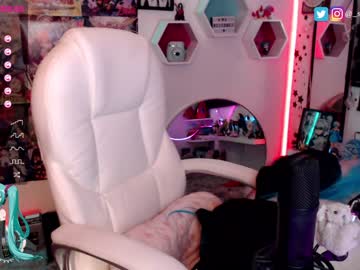 Naked cam girl stephymoon_ image #719437