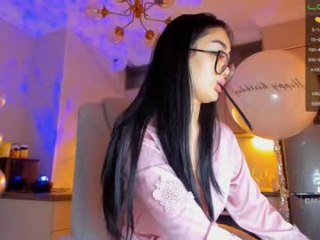 Naked cam girl miyong_7 image #3833095