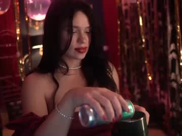 Naked cam girl lucieoude_ image #503304