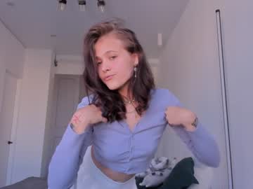 Naked cam girl adriana_hill image #2115660