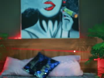 Naked cam girl kirsten_xxx image #2192186