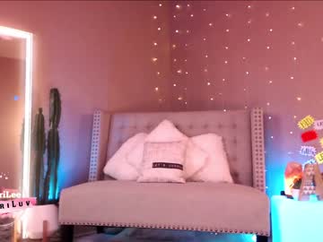 Naked cam girl aubrilee image #1996412