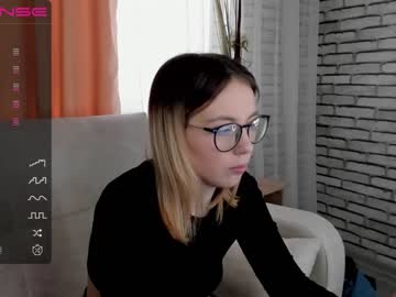 Naked cam girl amy_h0ney image #3775825
