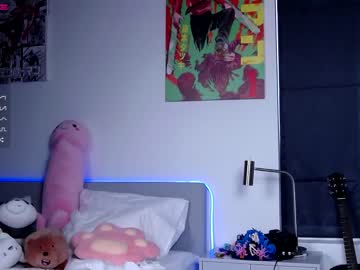 Naked cam girl madnessalise image #3654015