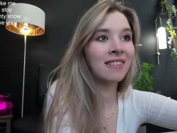 Naked cam girl milablush image #3670720