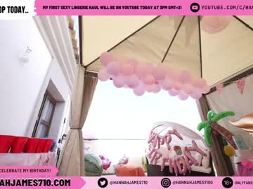 Naked cam girl hannahjames710 image #2185534