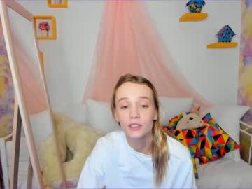 Naked cam girl xoanetta image #634975