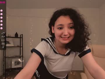 Naked cam girl your_lilly_girl image #2538658