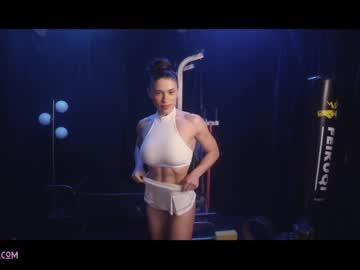 Naked cam girl lucieoude_ image #2104173