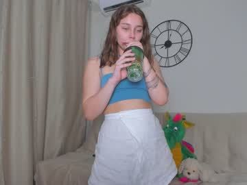 Naked cam girl eleonora_linn image #3169668