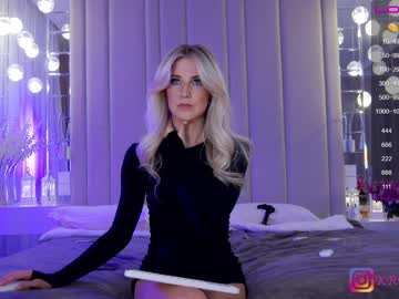 Naked cam girl krissone image #3144209