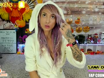 Naked cam girl lana_del_bae image #403369