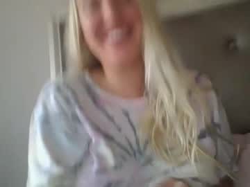 avajade88 naked cam
