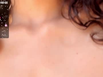 Naked cam girl little_effy18 image #3436997