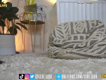 Naked cam girl lexi_luv image #3868641
