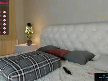 Naked cam girl ruby_lynx image #3014245