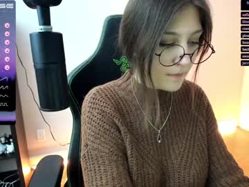 Naked cam girl alexa_dream image #3710136