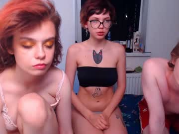 Naked cam couple miashopper2 image #2455546