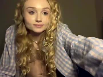 Naked cam girl princesshannnnn image #546093