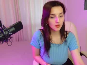 Naked cam girl vivian_suon image #3950737