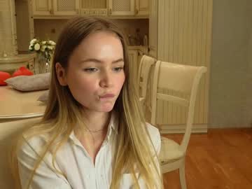 isabellaheidi naked cam