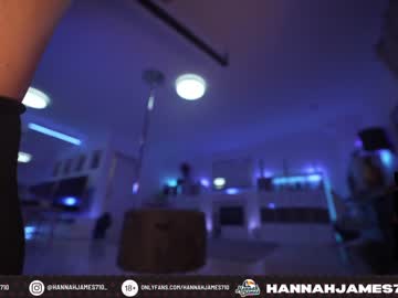 Naked cam girl hannahjames710 image #3015002