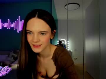 Naked cam girl gloriamil image #3140449