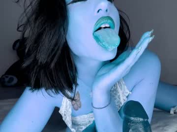 Naked cam girl neytirii image #310813