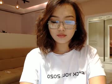 Naked cam girl gigi_eva image #35475