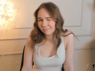 Naked cam girl catefarman image #3978401