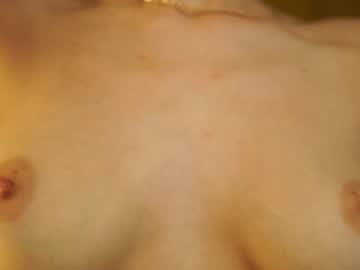 Naked cam girl plump_bums image #1323402