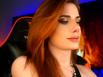 Naked cam tranny foxyirene image #1900685