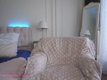 Naked cam girl emilia98xxx image #1905267