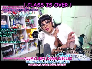 Naked cam girl livecleo image #2457991