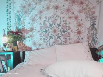 Naked cam girl _stella_rose_ image #2068702