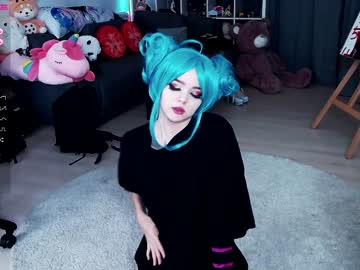 Naked cam girl madnessalise image #2920503