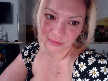 Naked cam girl kiradivine image #1750604