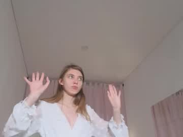 Naked cam girl ellaxsunrise image #3584904
