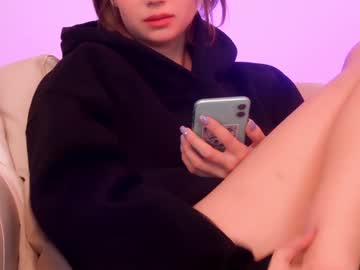 Naked cam girl shycinderella image #850152