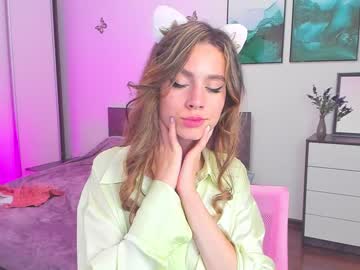 Naked cam girl aria_muv image #2592953