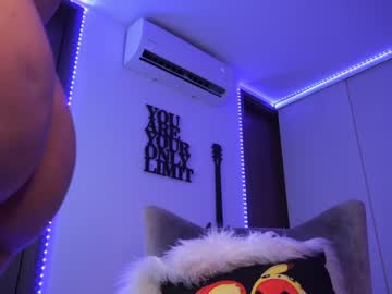 Naked cam girl laurasophya image #1415662
