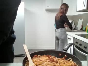 Naked cam couple amateur_pipi image #1319266