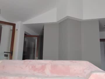Naked cam girl therealbonnieclydex image #2002054