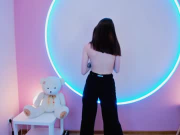 Naked cam girl stray_mei image #1636706