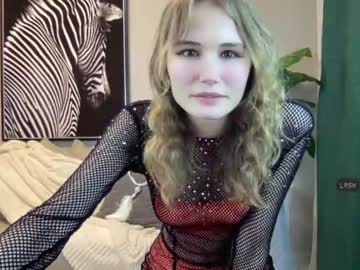 Naked cam girl pae0n1a image #2684618