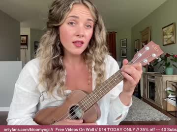Naked cam girl bloomyogi image #1872434