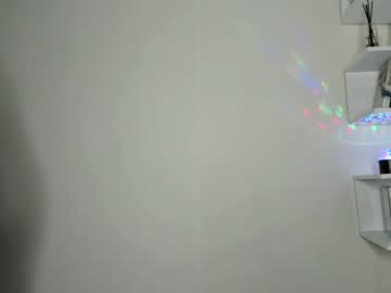 Naked cam girl foxy_alleks image #3693284